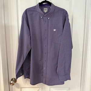 Cinch men's long sleeve button down shirt. In great condition.